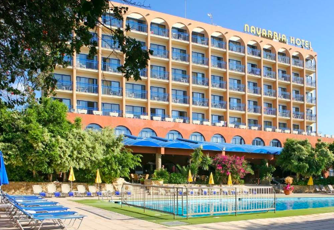 Navarria Hotel