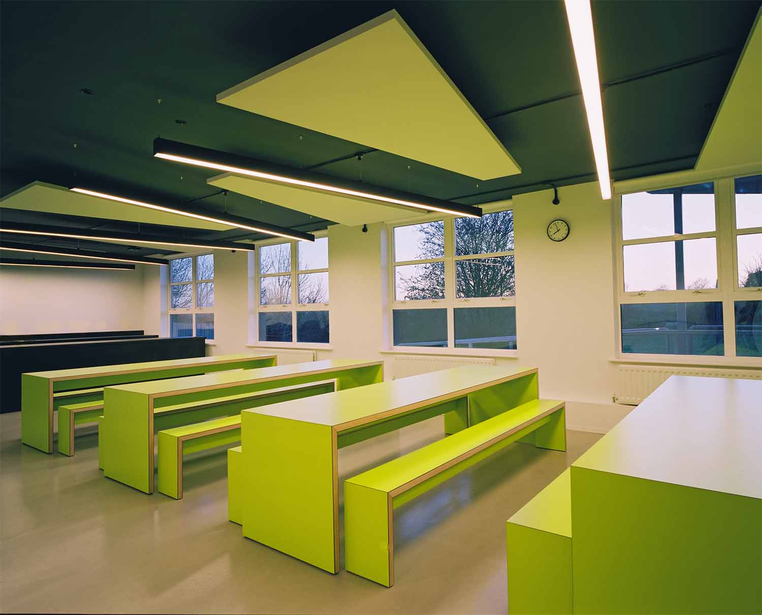 London Eltham_School_Cafeteria_05