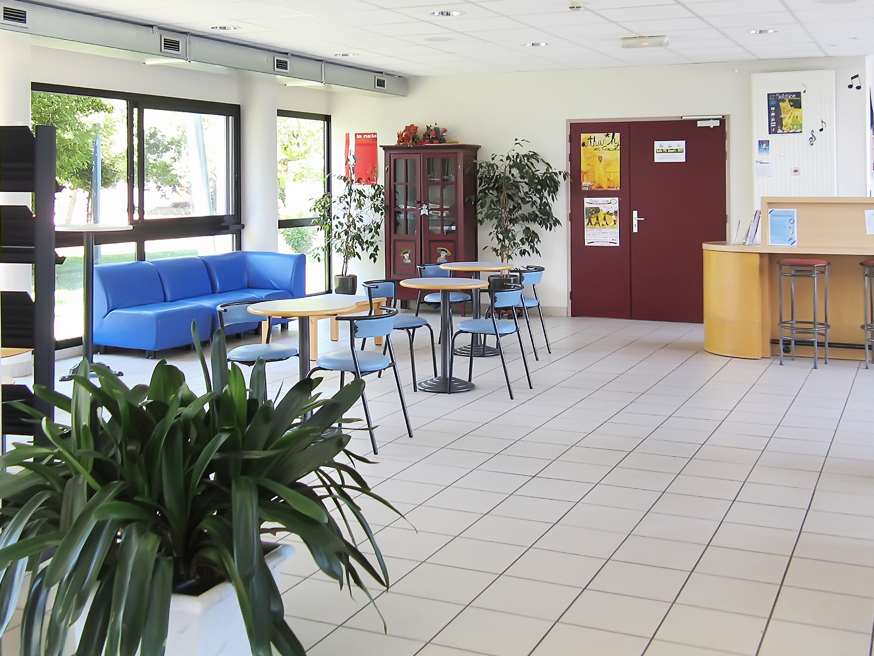 Amboise_Acc_Assoc_pour_l`Habitat_des_Jeunes_Common Area_01