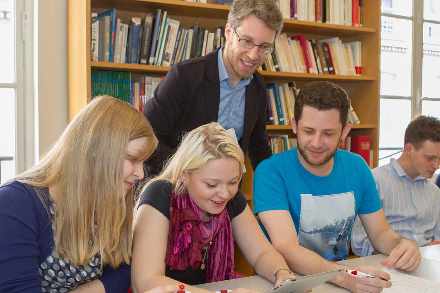 Paris_School_Class room_Students_03