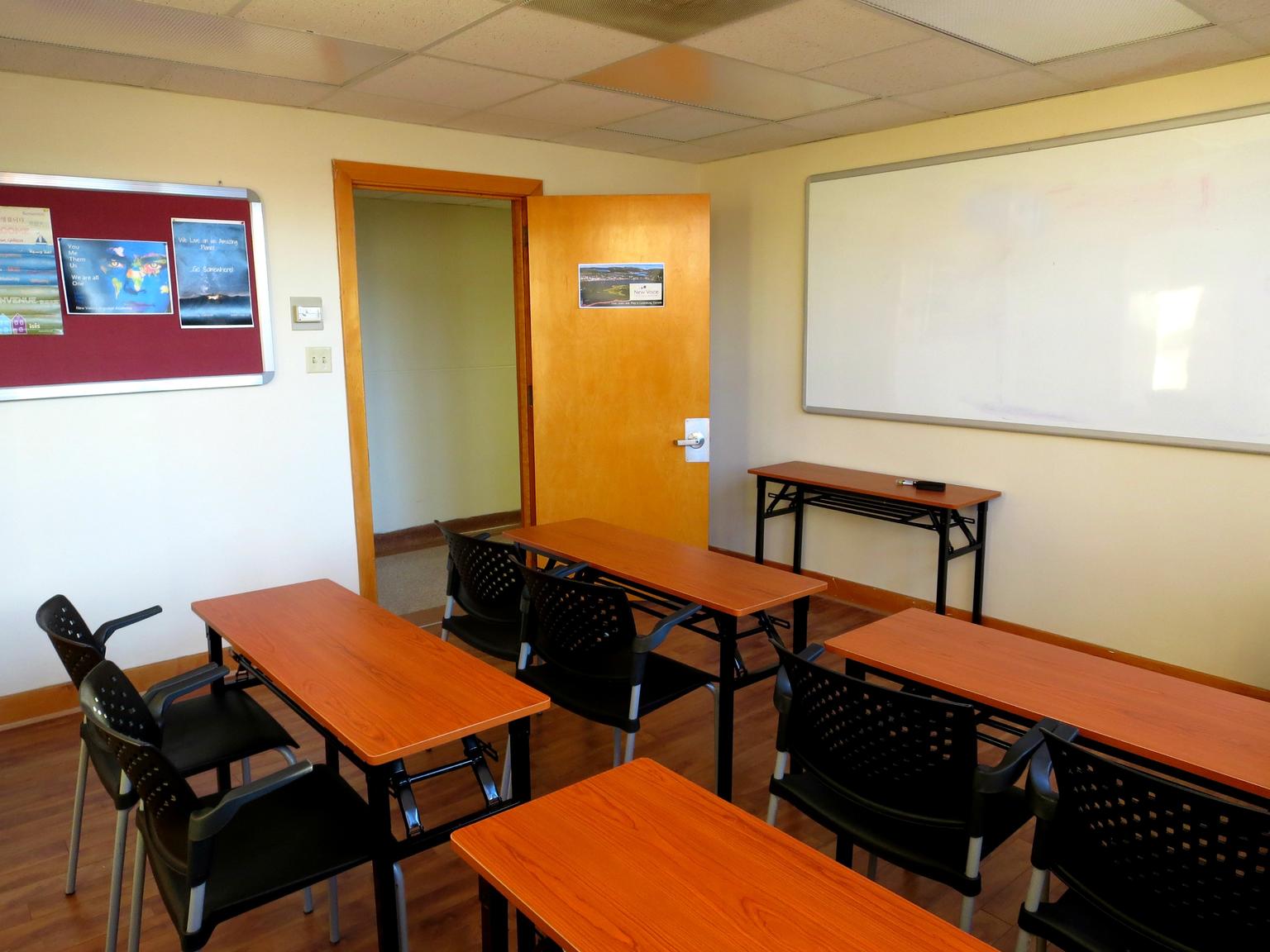 eurocentres_lunenburg_school_classroom